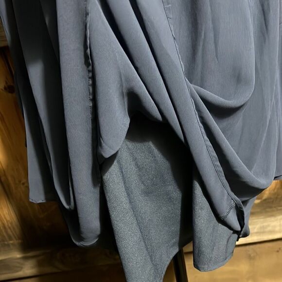 BCBGeneration top tank 2 pc gray sheer bell sleeves tunic Medium - Picture 5 of 7